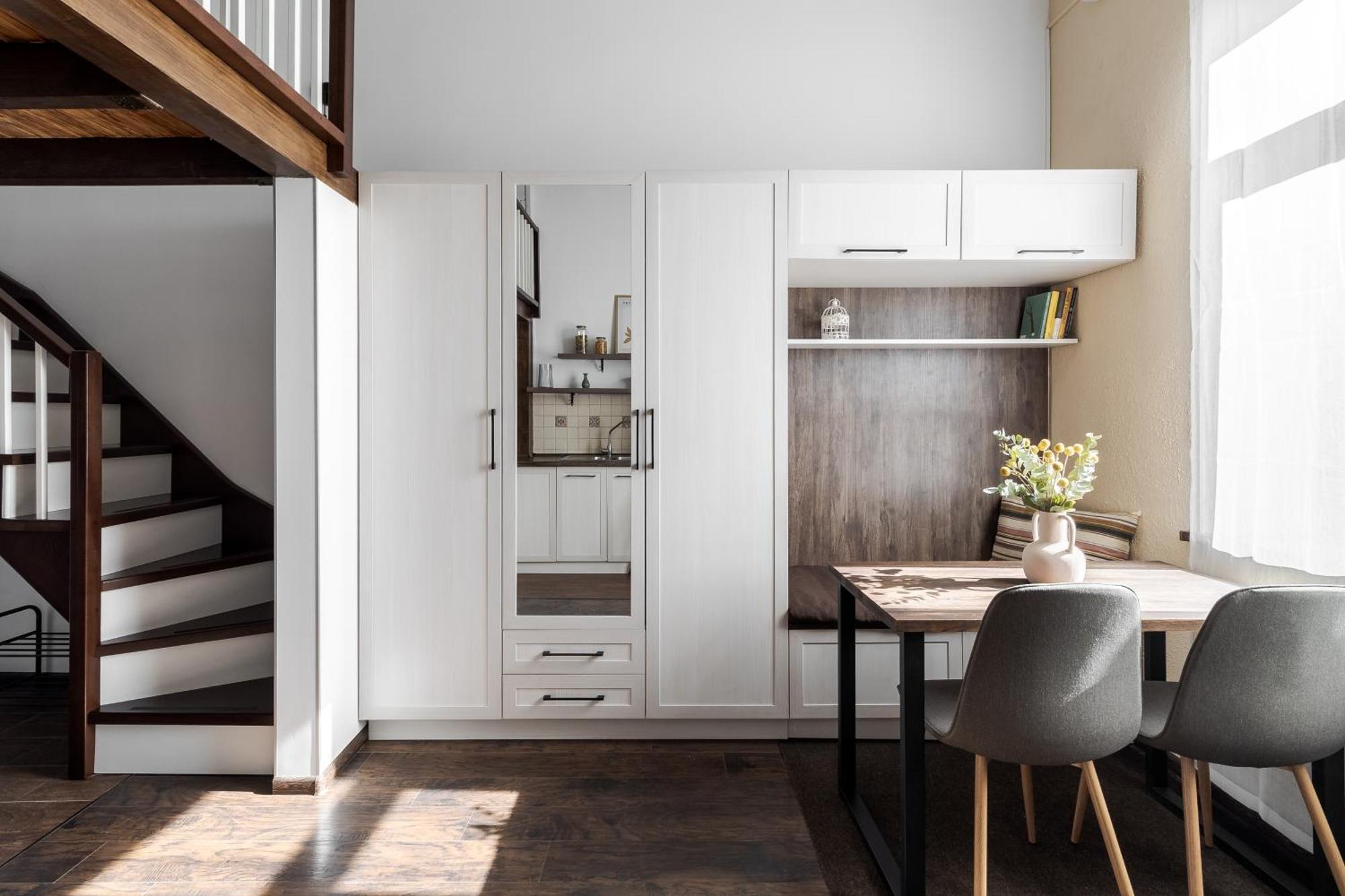 Inshiapartments On Slovatskoho Str リヴィウ エクステリア 写真