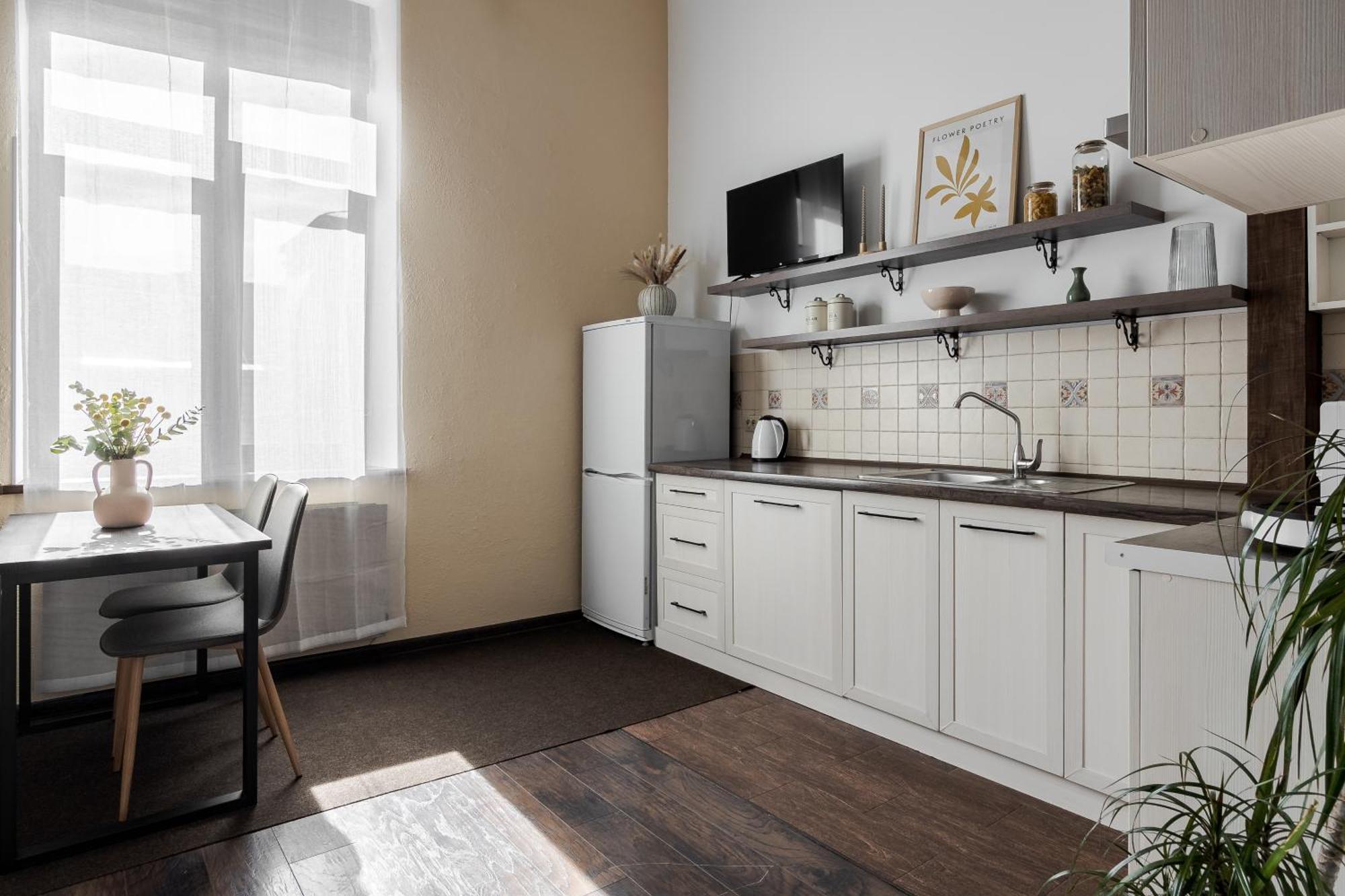 Inshiapartments On Slovatskoho Str リヴィウ エクステリア 写真