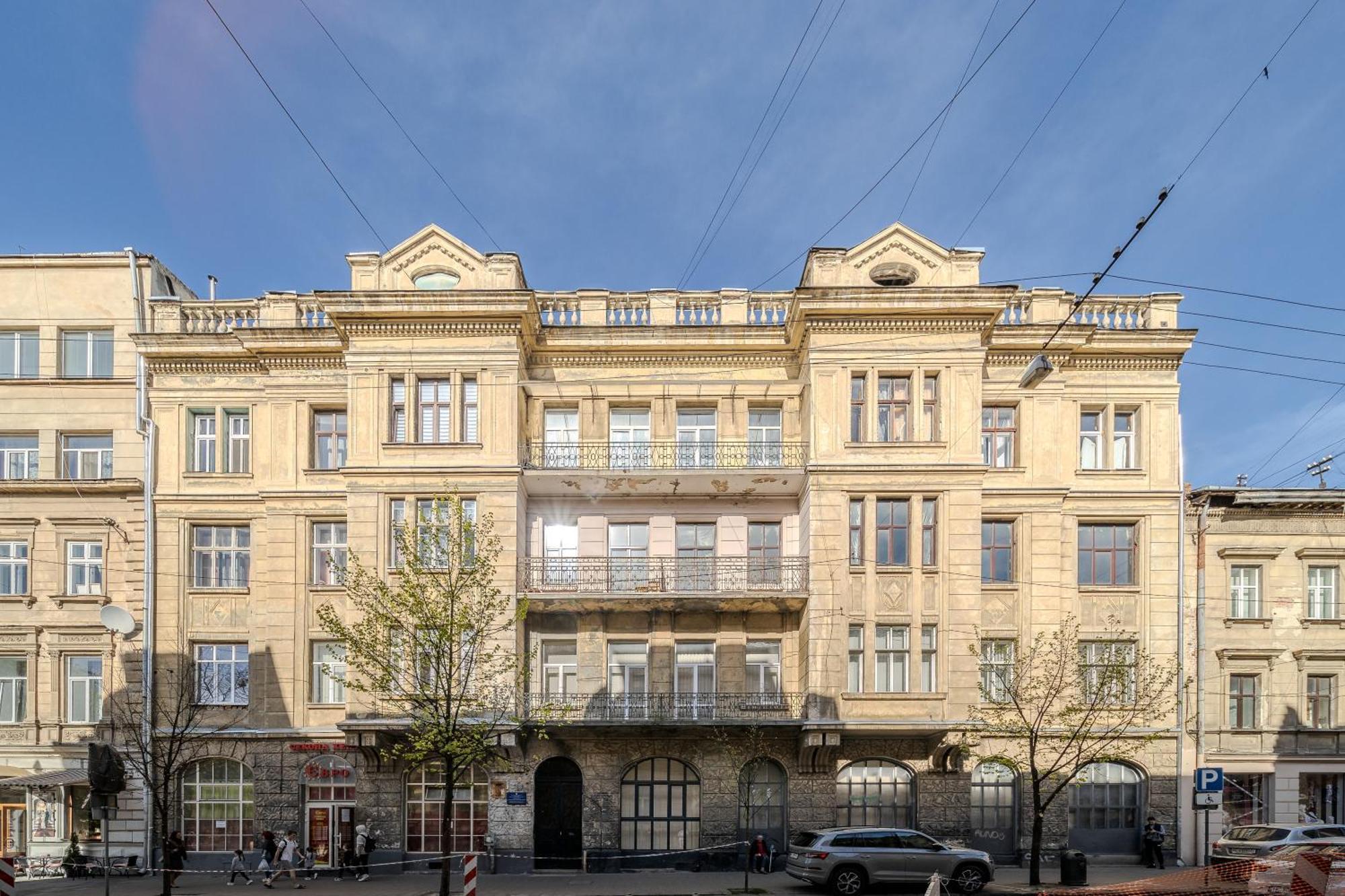Inshiapartments On Slovatskoho Str リヴィウ エクステリア 写真